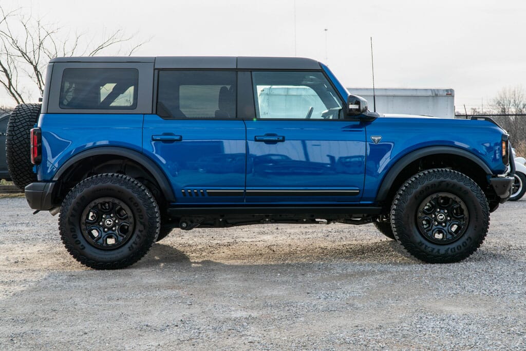 2021 Ford Bronco Advanced 4x4 First Edition Lightning Blue Metallic 4 Door for sale